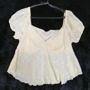 Heart N Hips Puff Sleeve Top Cottagecore Coquette Lace Size XL Butter Yellow